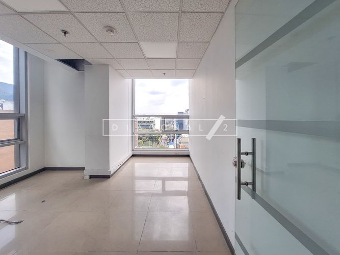 Oficina en  Arriendo en Chico norte, Bogotá - Miniatura 13