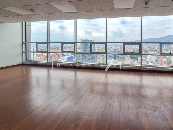 Oficina en  Arriendo en Chico norte, Bogotá - Miniatura 17