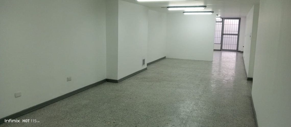 Oficina en Arriendo en Lagos de Cordoba, Bogotá - Miniatura 3