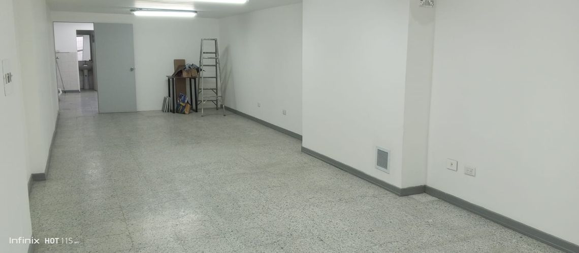 Oficina en Arriendo en Lagos de Cordoba, Bogotá - Miniatura 4