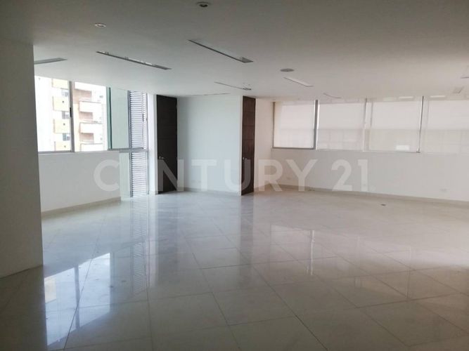 Oficina en venta en El Poblado, Medellín - Miniatura 5