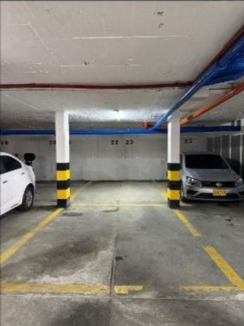 Edificio en Arriendo en Cedritos, Bogotá - Miniatura 9