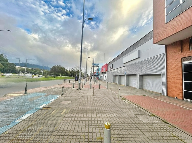 Edificio en Venta en Niza, Bogotá - Miniatura 3