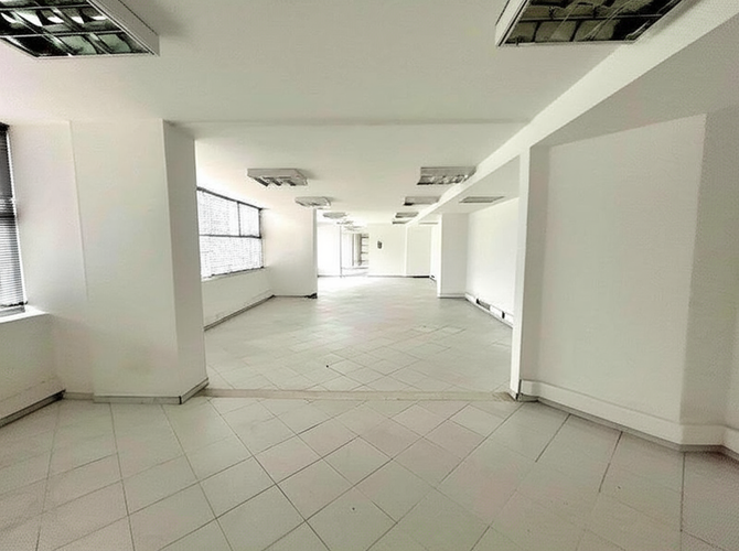 Edificio en Venta en Niza, Bogotá - Miniatura 12