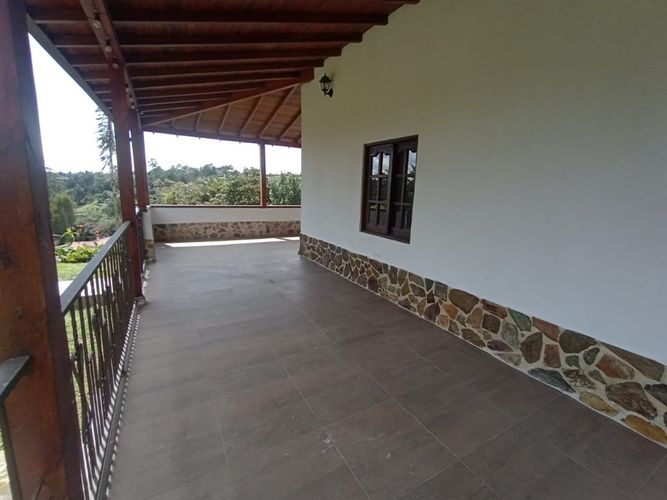 Finca en Arriendo en San jose, Guarne - Miniatura 3