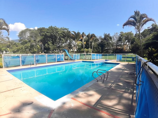 Finca en Venta - Miniatura 2