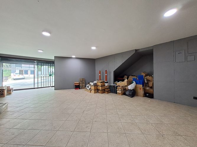 Local en Venta en El Poblado, Medellín - Miniatura 6