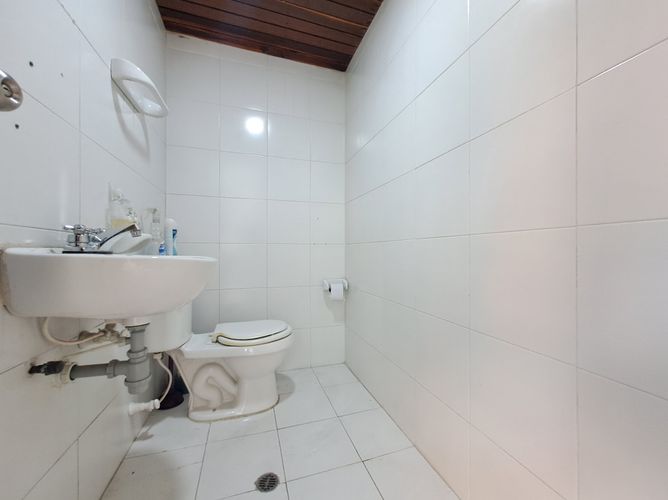 Local en Venta en El Poblado, Medellín - Miniatura 9
