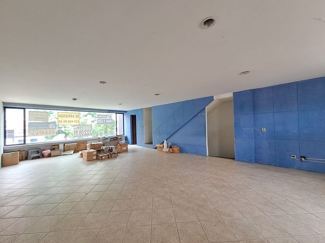 Local en Venta en El Poblado, Medellín - Miniatura 12