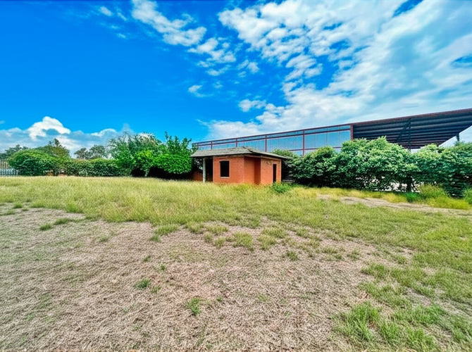 Local en Venta en La tierra grata, Montelibano - Imagen 1