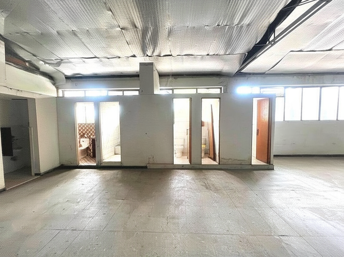 Local en Venta en El Poblado, Medellín - Miniatura 17