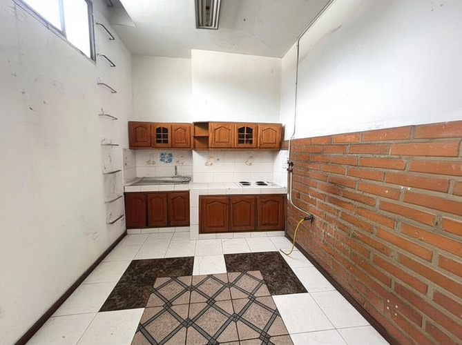 Local en Venta en El Poblado, Medellín - Miniatura 18