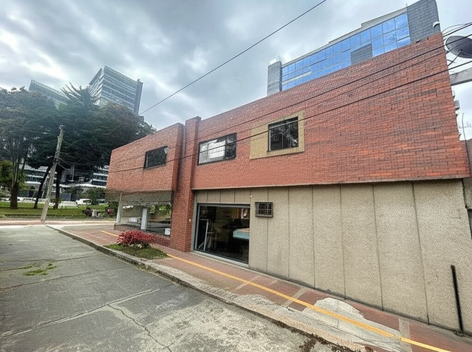 Oficina en Venta en Chicó Navarra, Bogotá - Miniatura 2