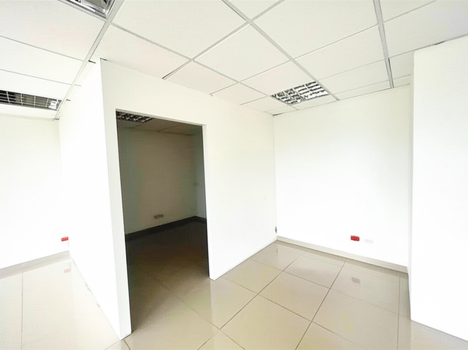Oficina en Venta en Fontibon, Bogotá - Miniatura 4