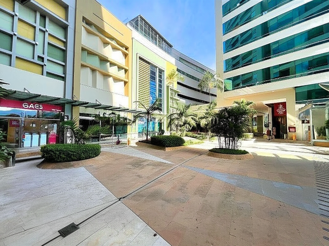 Local en Venta en El Poblado, Medellín - Miniatura 8