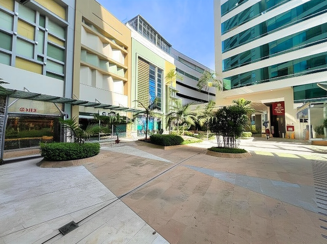 Local en Venta en El Poblado, Medellín - Miniatura 10