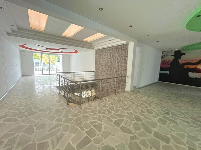 Edificio en Venta - Miniatura 4