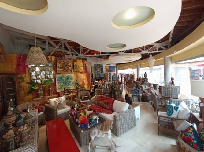 Local en Arriendo en Altos del poblado, Medellín - Miniatura 9