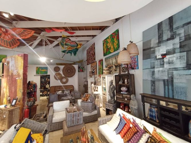 Local en Arriendo en Altos del poblado, Medellín - Miniatura 10