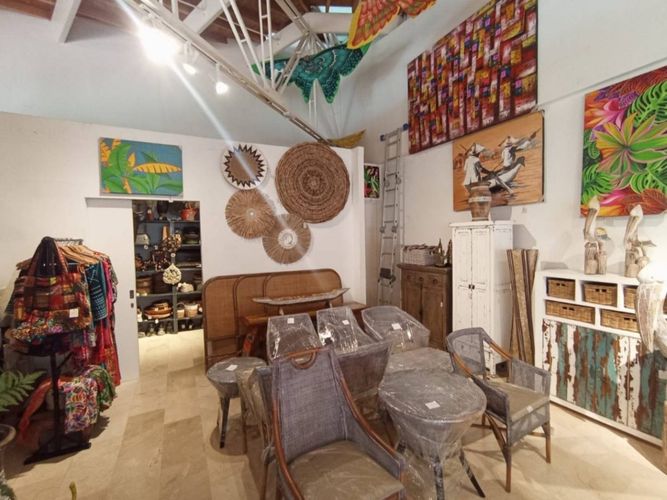 Local en Arriendo en Altos del poblado, Medellín - Miniatura 13