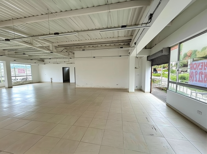 Local en Venta - Miniatura 3