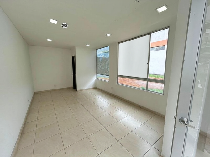 Local en Venta - Miniatura 4