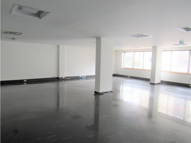 Edificio en Arriendo en Zona chapinero, Bogotá - Miniatura 2