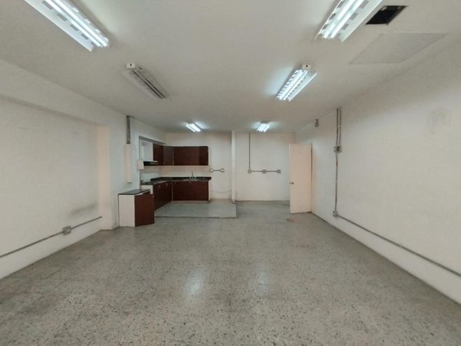 Oficina en Arriendo en Urbanizacion carlos e restrepo, Medellín - Miniatura 3