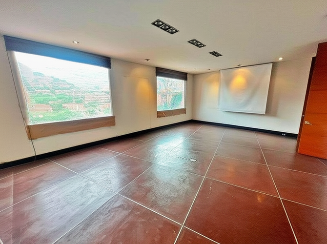 Oficina en Venta en Chapinero, Bogotá - Miniatura 2