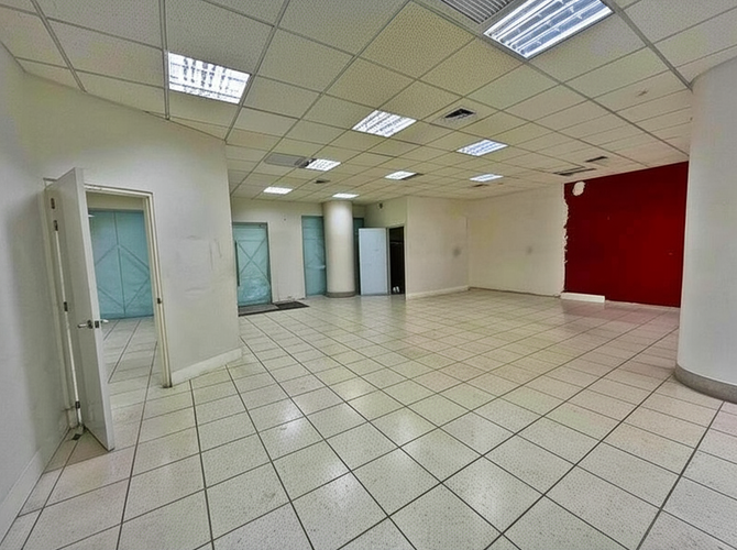 Local en Venta en Ciudad salitre, Bogotá - Miniatura 3