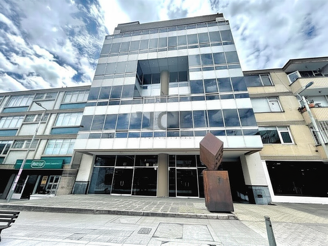 Local en Venta en El Virrey, Bogotá - Miniatura 3