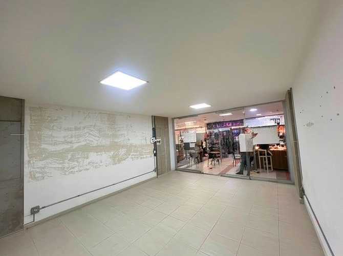 Local en Venta - Miniatura 4