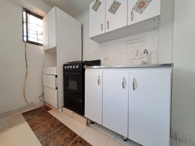 Apartaestudio en Arriendo en Belén Los Alpes, Medellín - Miniatura 12