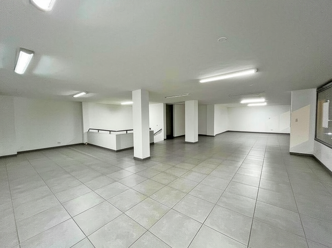 Local en Venta en Chapinero central, Bogotá - Miniatura 4