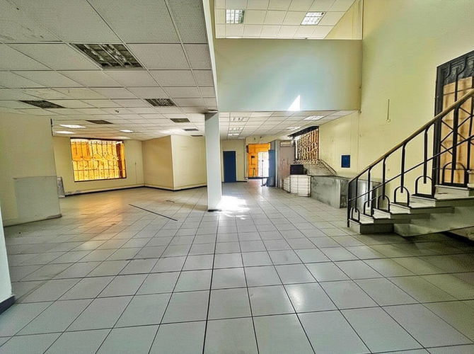 Local en Venta en Engativá, Bogotá - Miniatura 2