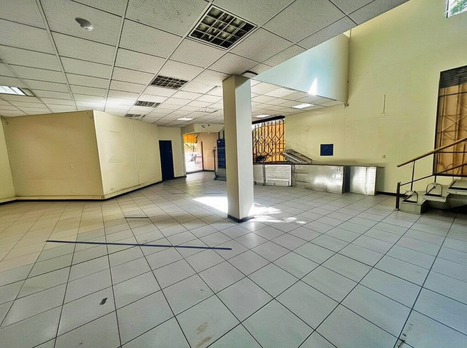 Local en Venta en Engativá, Bogotá - Miniatura 3
