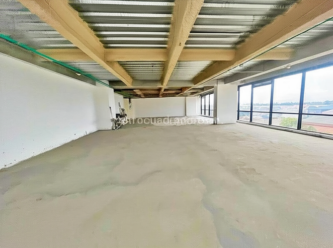 Oficina en Venta en Cedritos, Bogotá - Miniatura 4