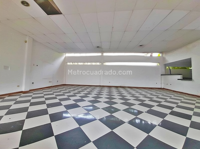 Local en Venta en El centro, Castilla la nueva - Miniatura 2