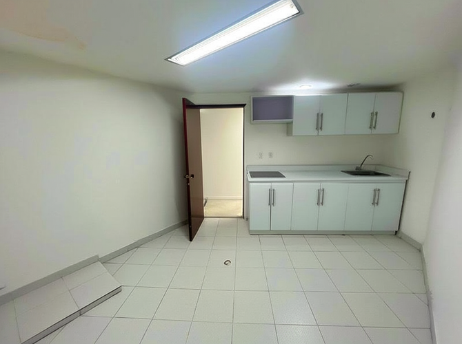 Local en Arriendo en El chico, Bogotá - Miniatura 8