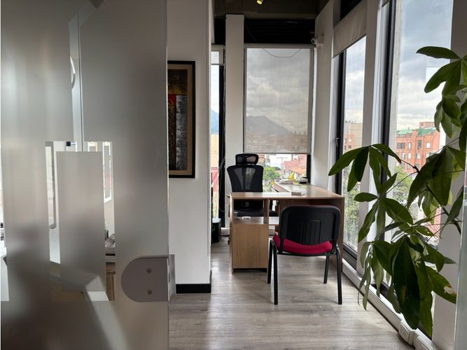 Oficina en Arriendo en Usaquen, Bogotá - Miniatura 4