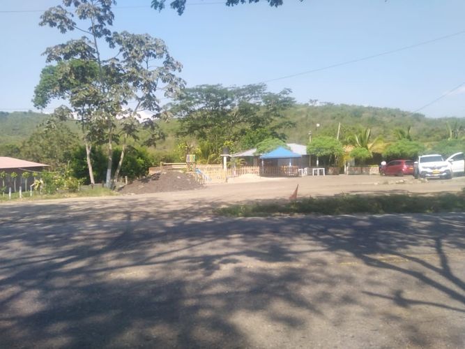 Finca en  Venta en Majo, Garzón - Miniatura 2