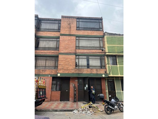 Apartamento en  Venta en Santa cecilia, Bogotá - Miniatura 2