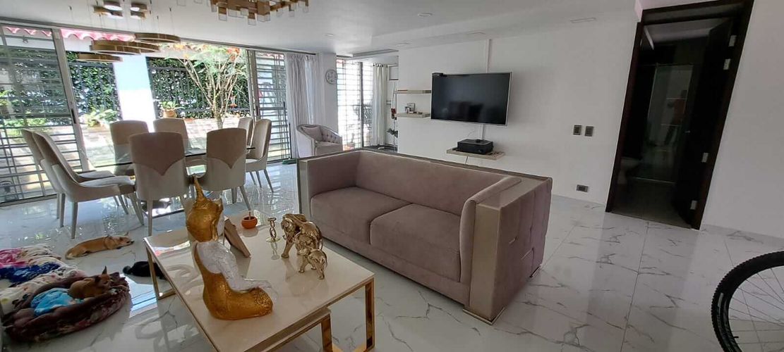 Casa en Venta en Ciudad jardin, Cali - Miniatura 4