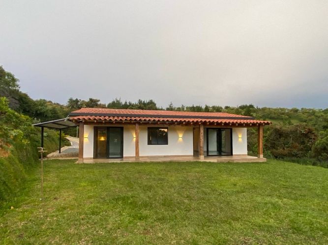 Finca en Arriendo en Guarne - Imagen 1