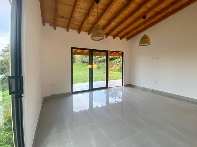 Finca en Arriendo en Guarne - Miniatura 7