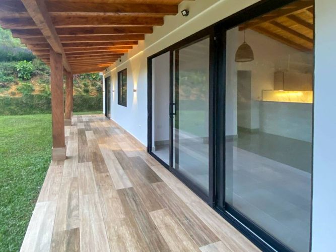 Finca en Arriendo en Guarne - Miniatura 14