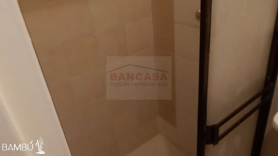 Apartaestudio en Arriendo en La candelaria, Medellín - Miniatura 6