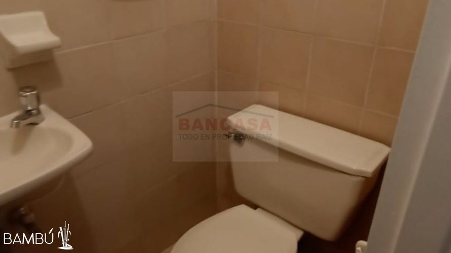 Apartaestudio en Arriendo en La candelaria, Medellín - Miniatura 7