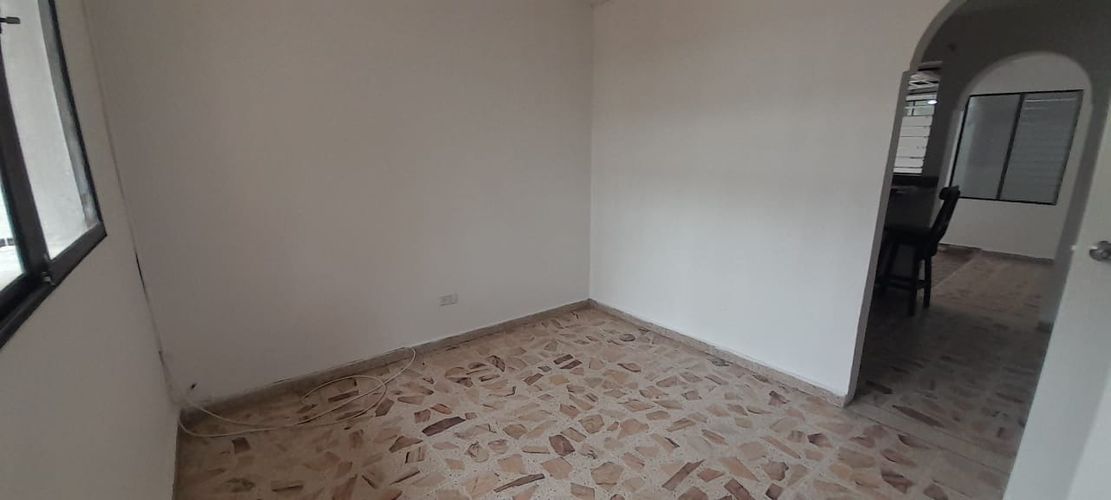 Casa en Arriendo en Simon bolivar, Medellín - Miniatura 7