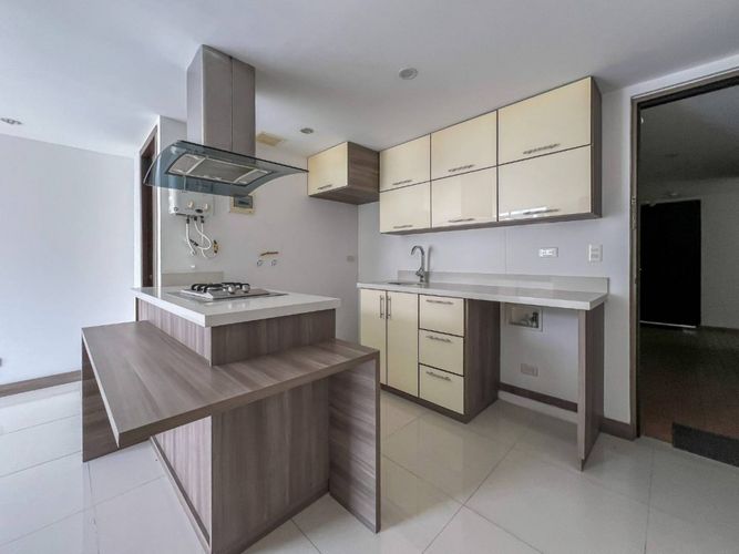 Apartaestudio en Arriendo en El Poblado, Medellín - Miniatura 2